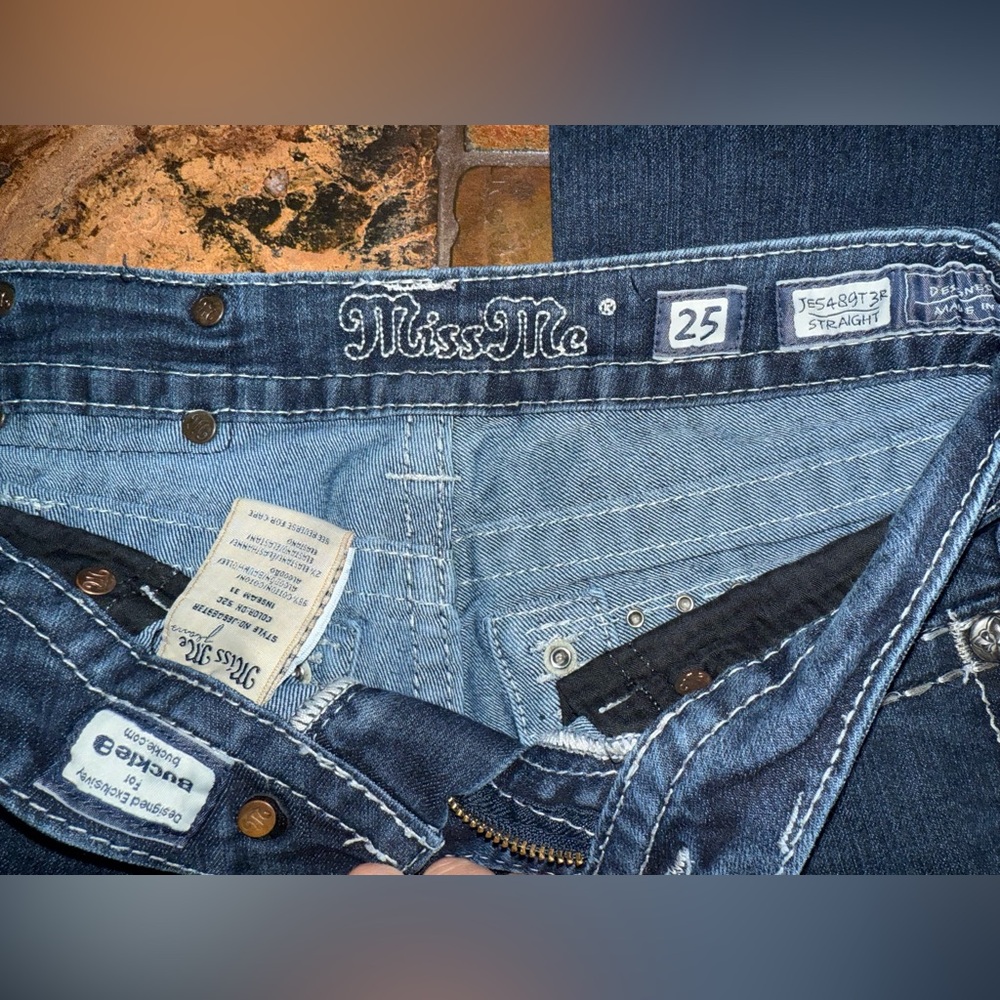 Miss Me Straight Leg Jeans - Picture 4 of 7